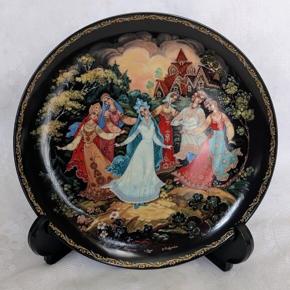 Russian Kholui Bradford Exchange Legend Of Snow Maiden's Plate Dance of Friends - Picture 3 of 15